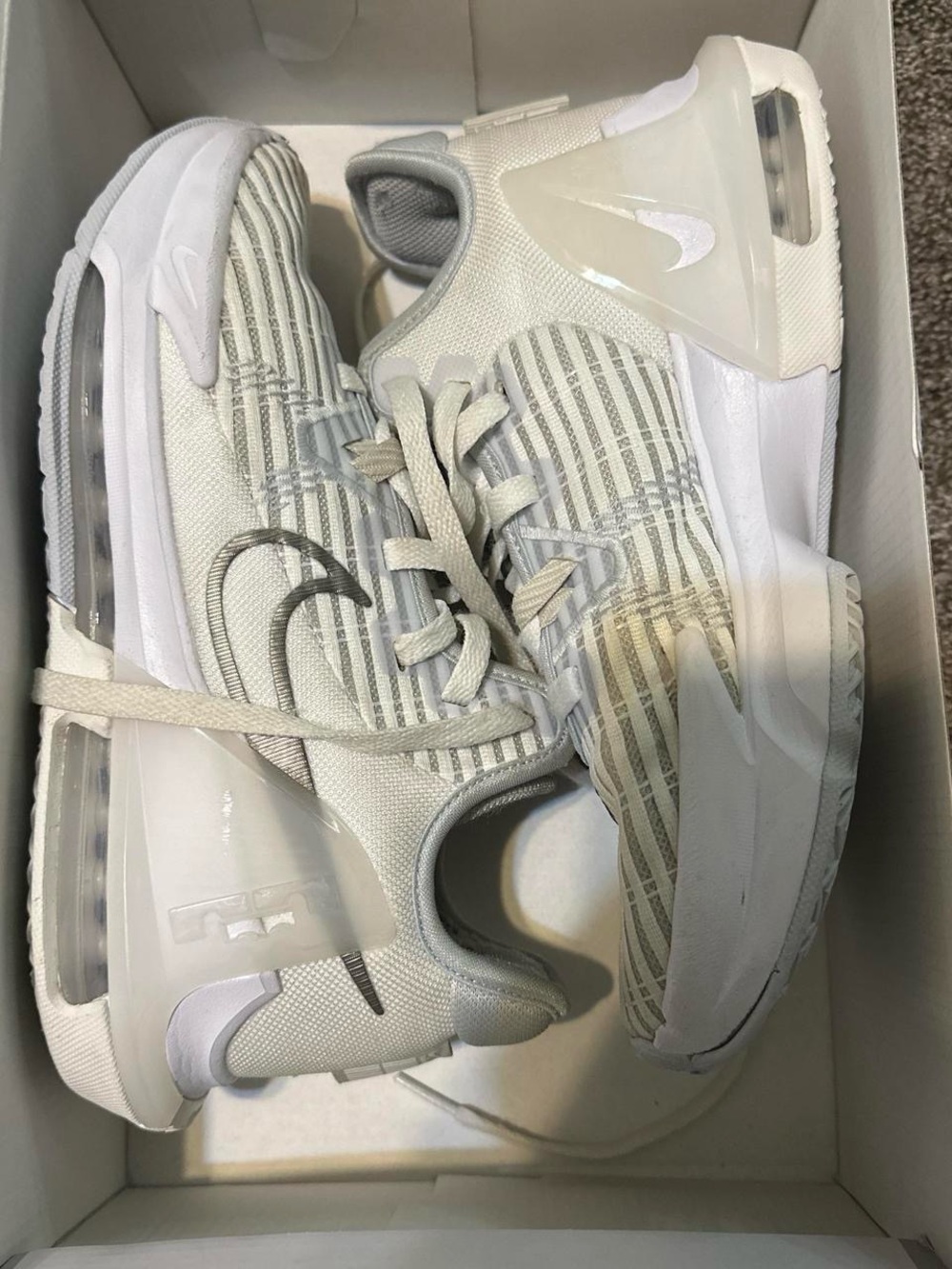Nike PG 5 TB Box Label in White and Black